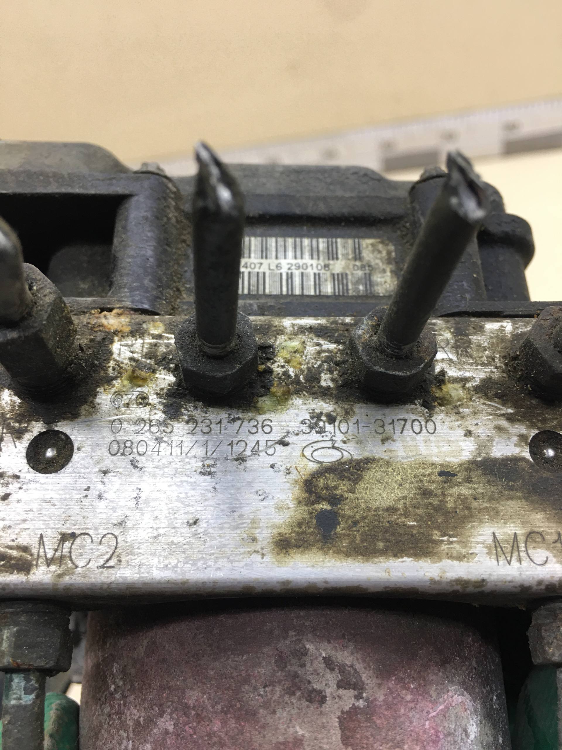 Блок ABS (насос) Nissan Almera Classic (B10) 2006-2013