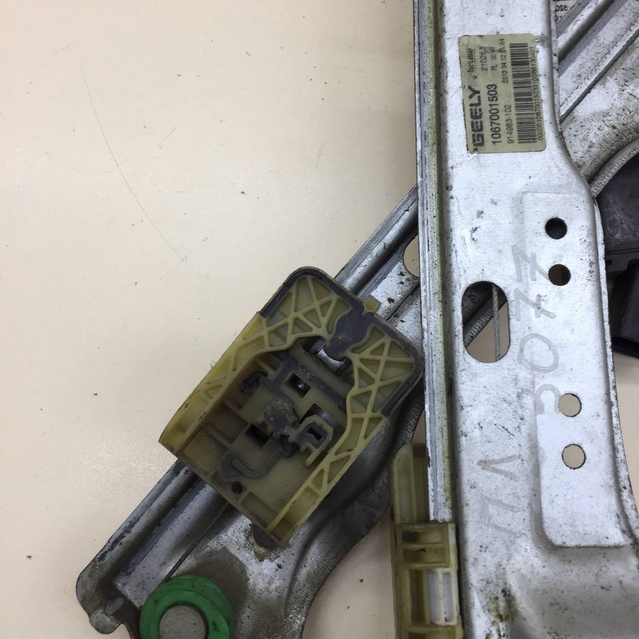 Стеклоподъемник электр. передний левый Geely Emgrand EC7 2008>