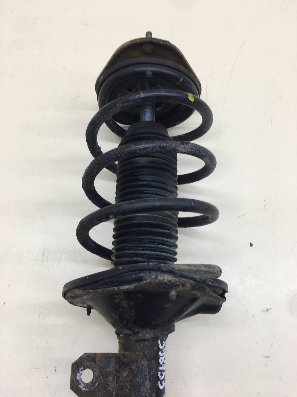 Амортизатор передний правый Geely Emgrand EC7 2008>