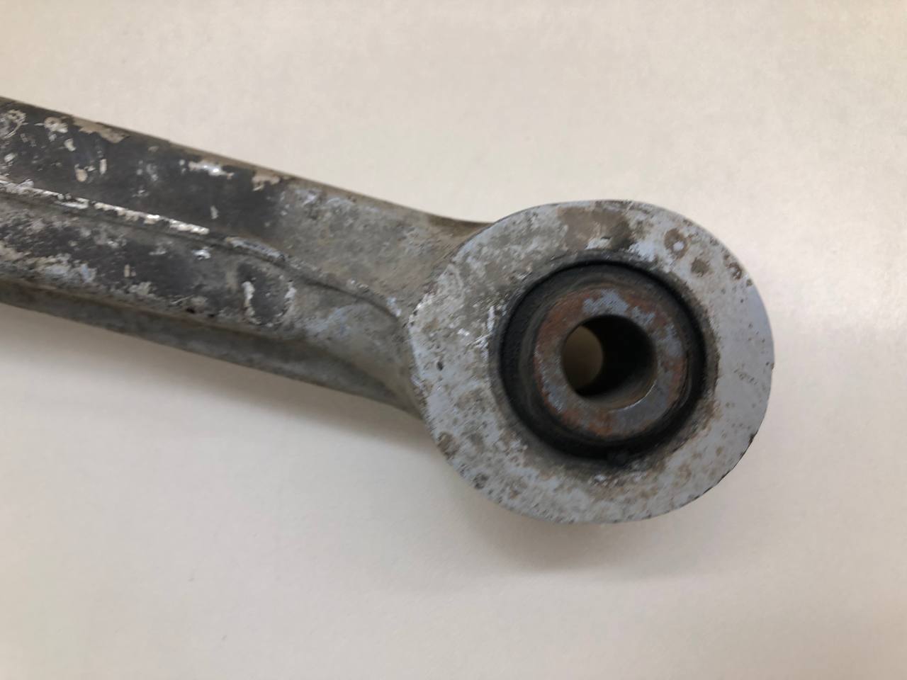 Рычаг задний поперечный Nissan X-Trail (T31) 2007-2014