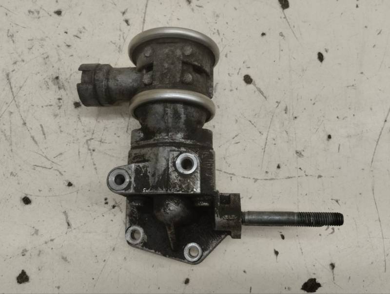 Клапан рециркуляции выхлопных газов Skoda Octavia (A5 1Z-) 2004-2013