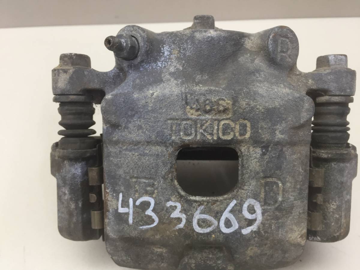 Суппорт передний правый Toyota Passo (XC10) 2004-2010