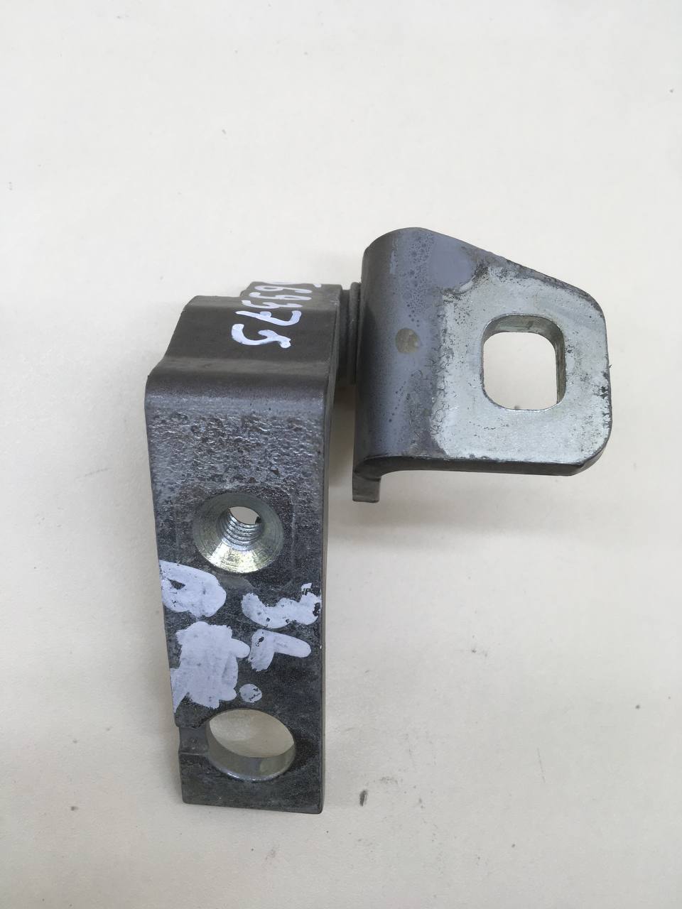 Петля двери Ford Focus 3 2011>