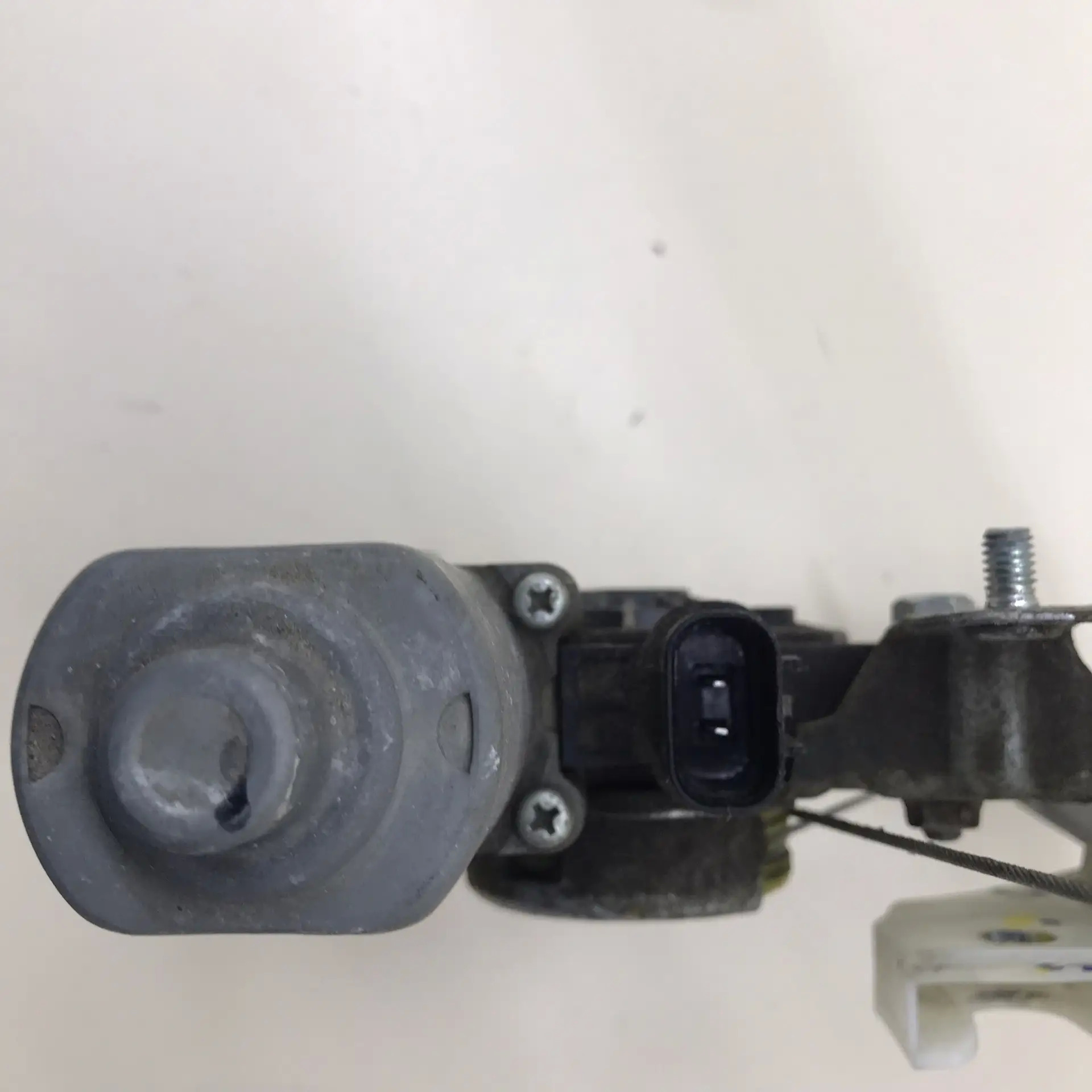 Стеклоподъемник электр. передний правый Peugeot 308 2007>