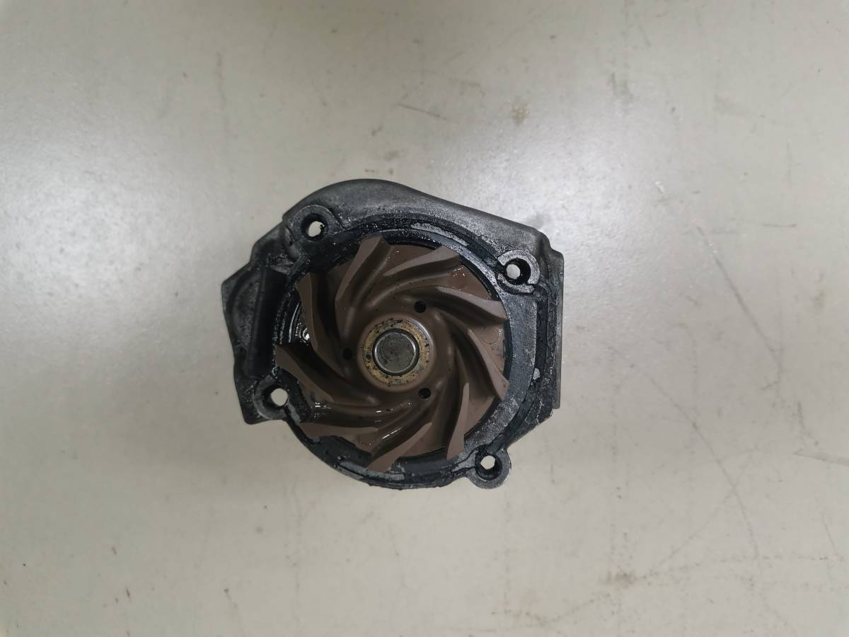 Насос водяной (помпа) Fiat Albea 2002-2012