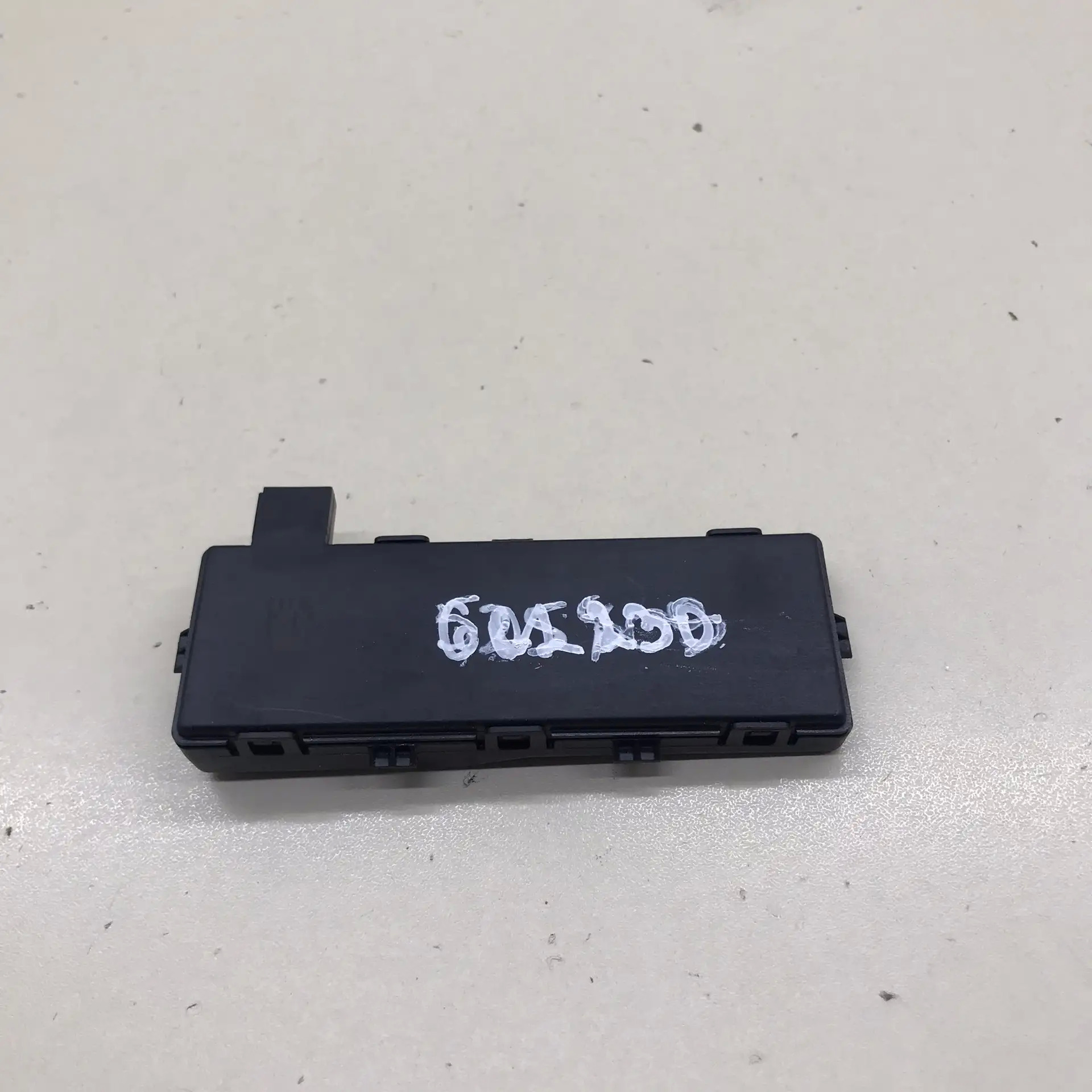 Блок управления центральным замком Chevrolet Cruze (J300) 2009-2016