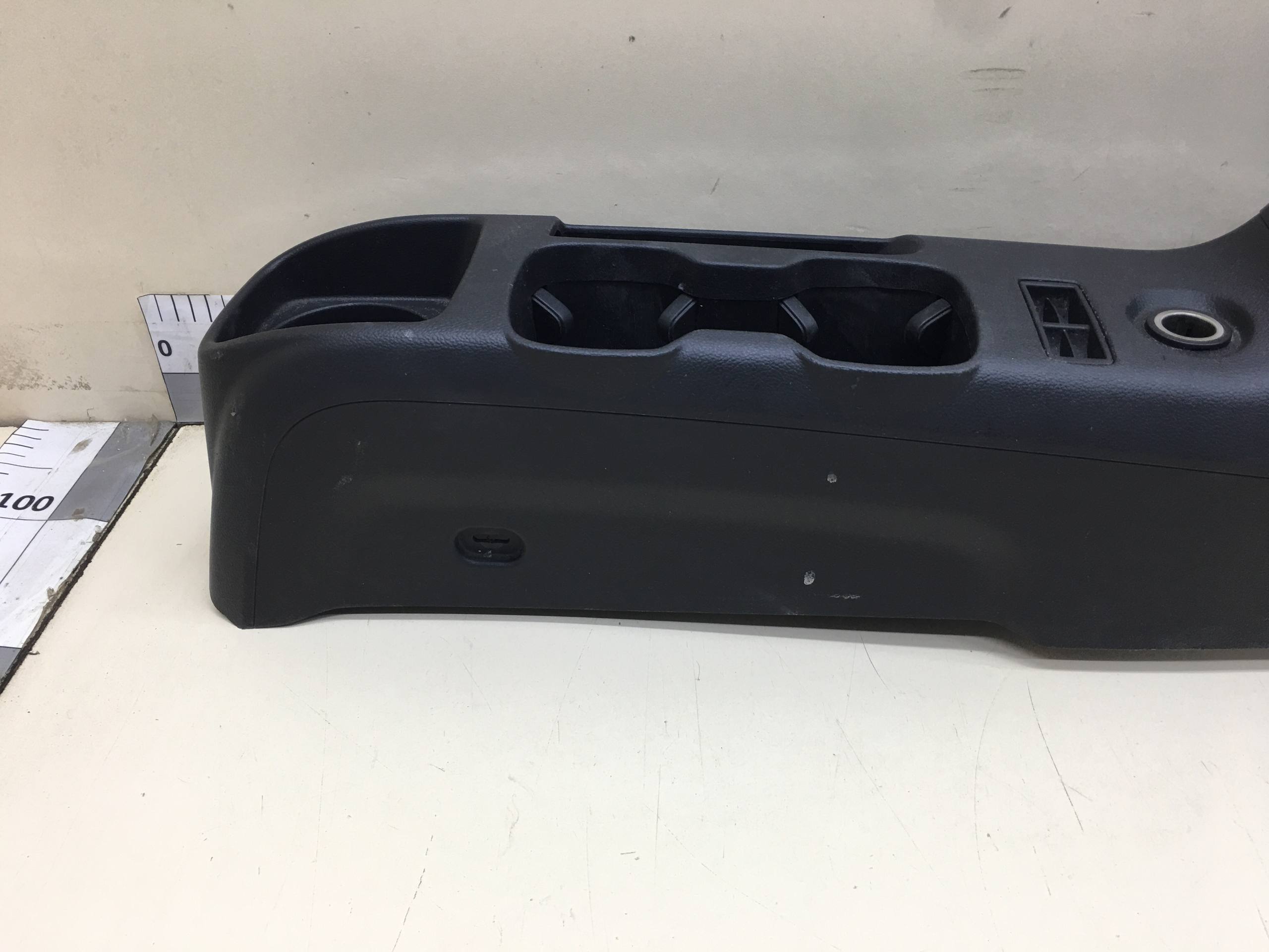 Консоль центральная Chevrolet Aveo T300 2011>