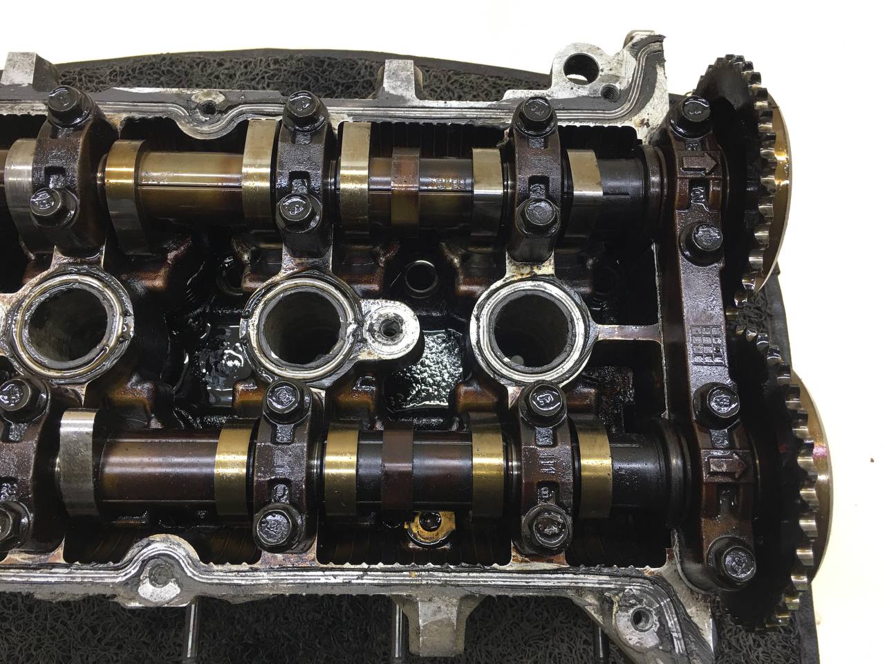 Головка блока цилиндров Chevrolet Aveo T250 2005-2011