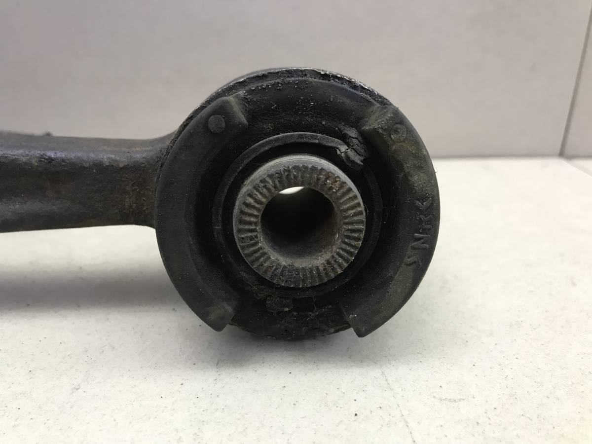 Рычаг передний левый Toyota Mark II  (X100) 1996-2000