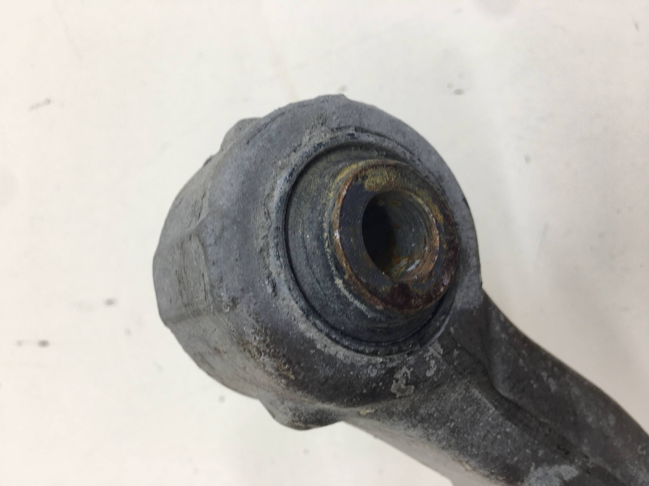 Рычаг задний поперечный Nissan Qashqai (J11) 2014>