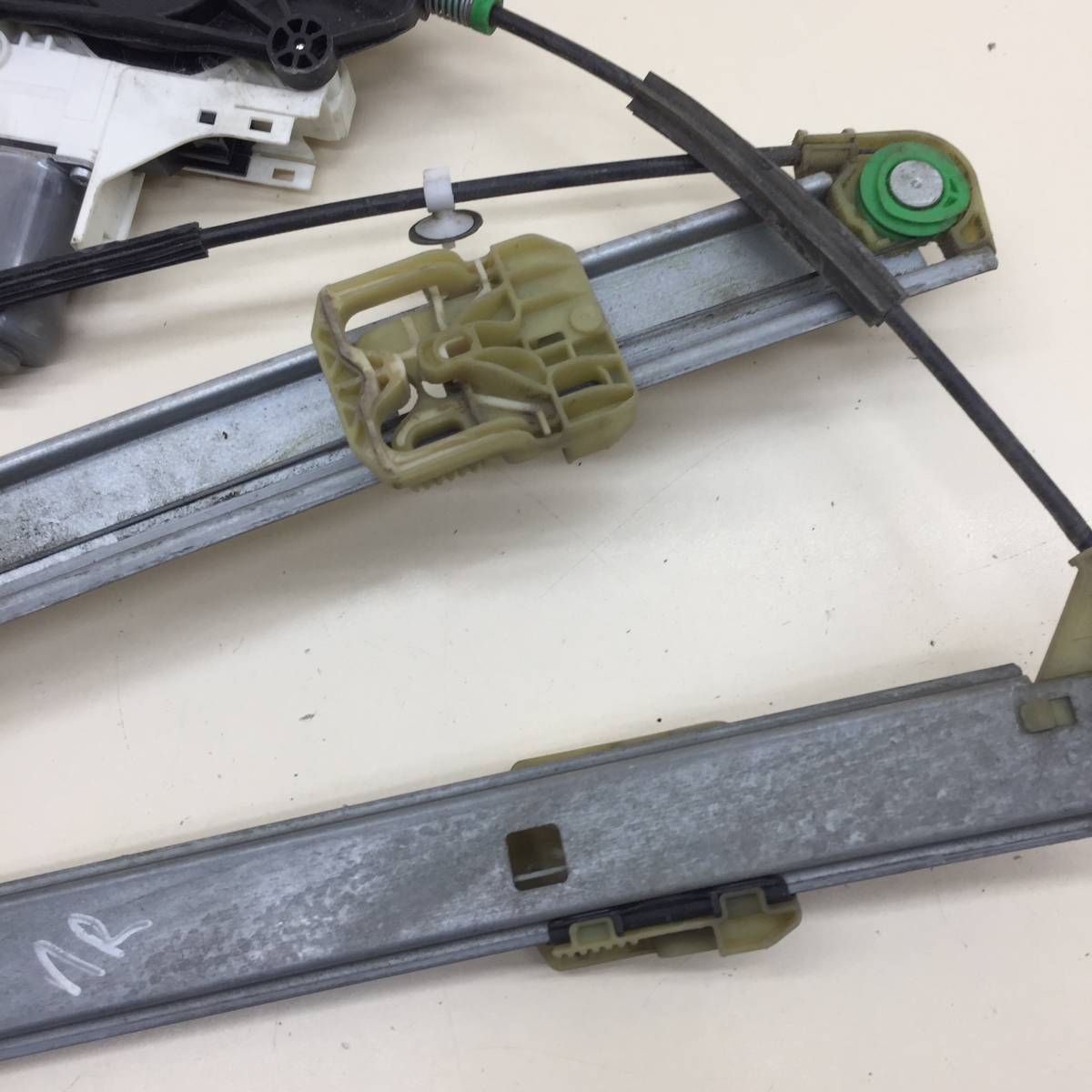 Стеклоподъемник электр. передний правый Audi Q5 (8R) 2008-2017