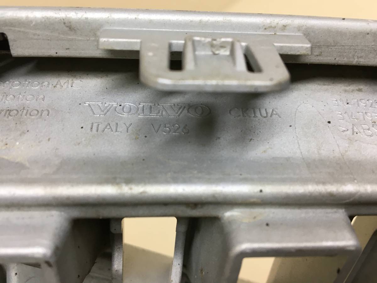 Решетка радиатора Volvo XC90 2015>