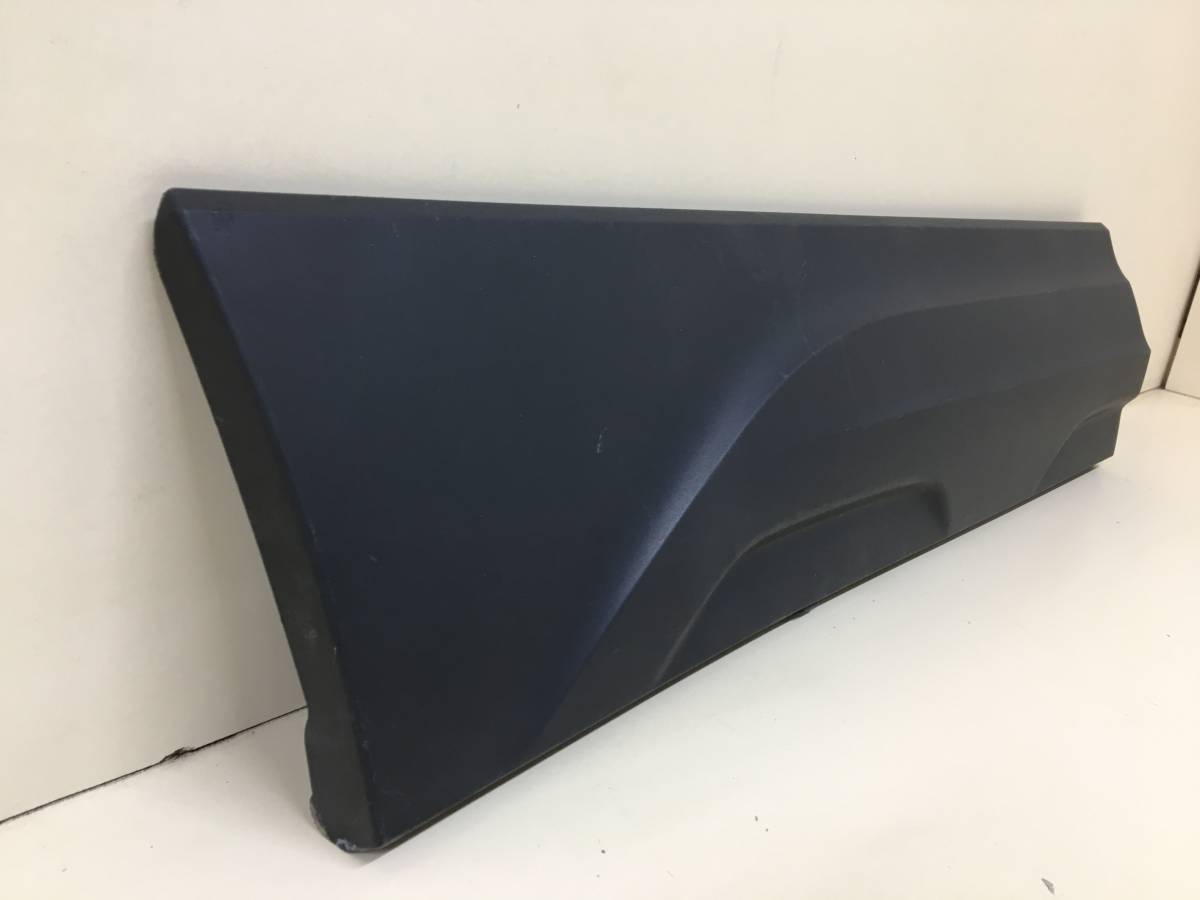 Накладка двери задней правой Volkswagen Taos 2020>