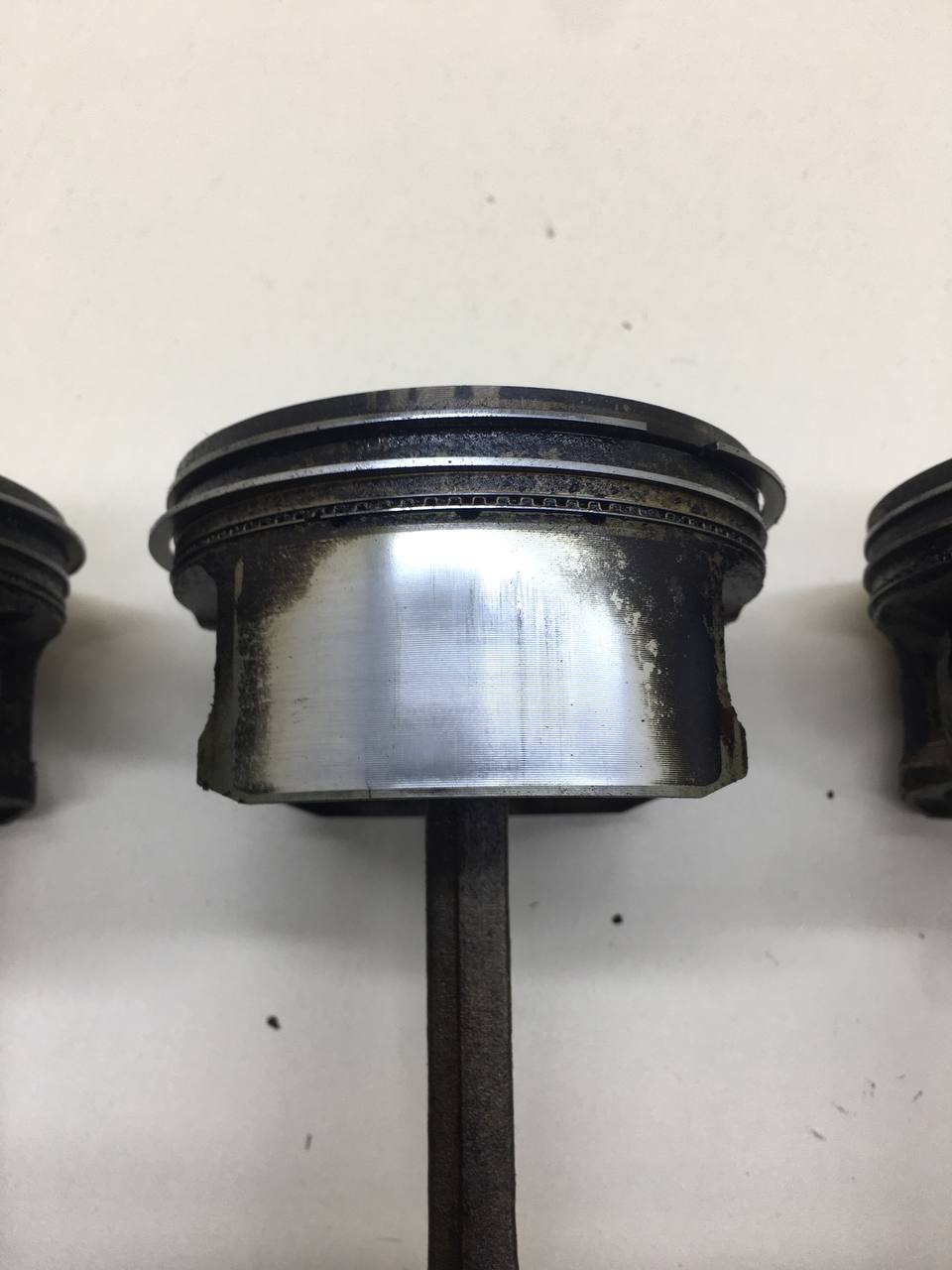 Поршень с шатуном Mitsubishi Outlander XL (CW) 2006-2012