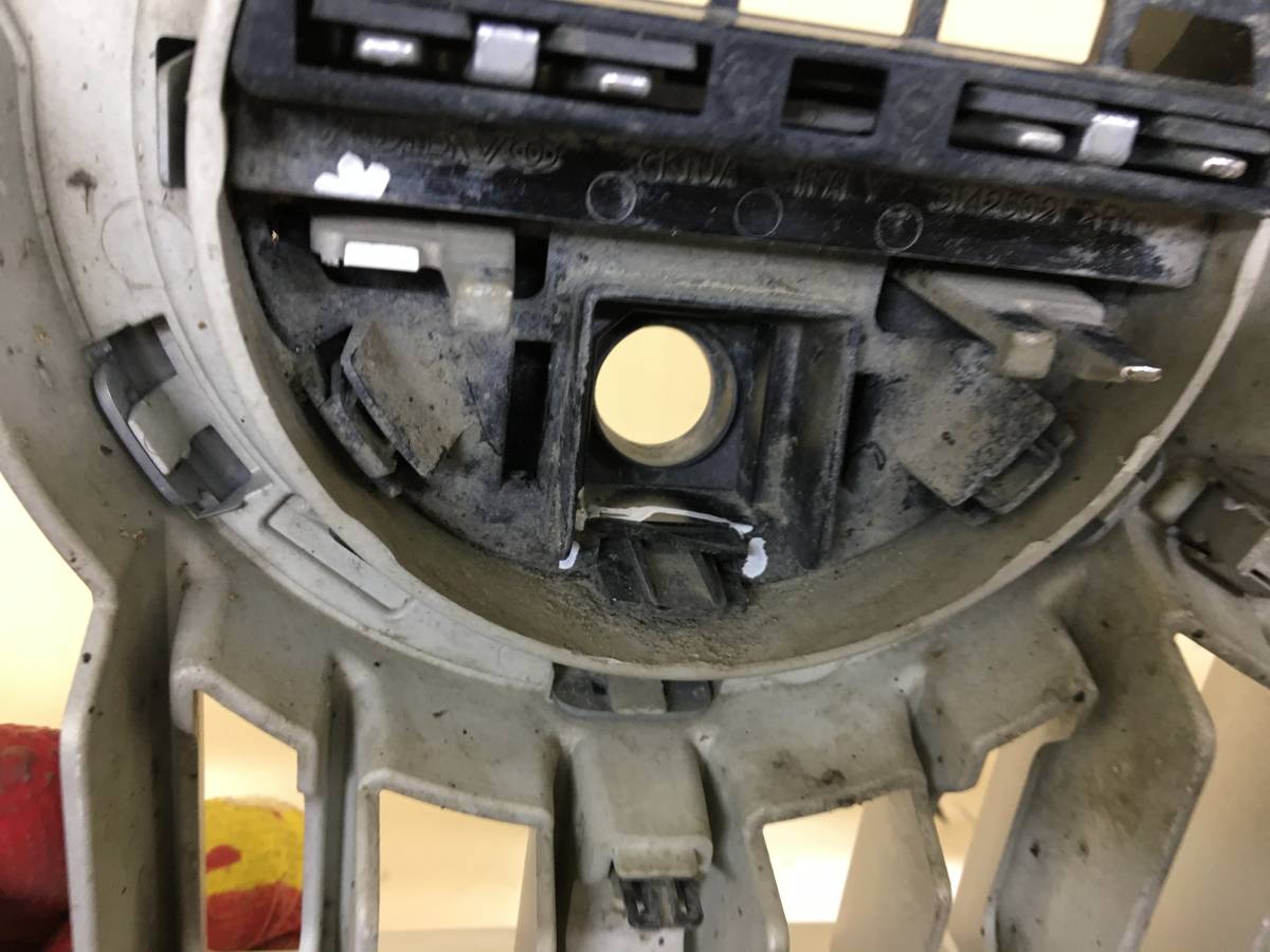 Решетка радиатора Volvo XC90 2015>