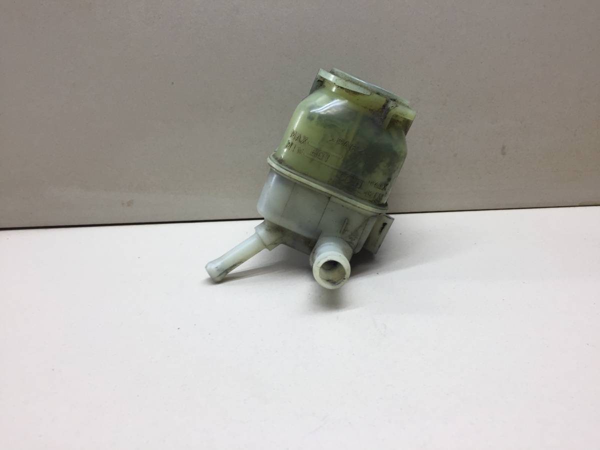 Бачок гидроусилителя Toyota Avensis (T250) 2003-2009