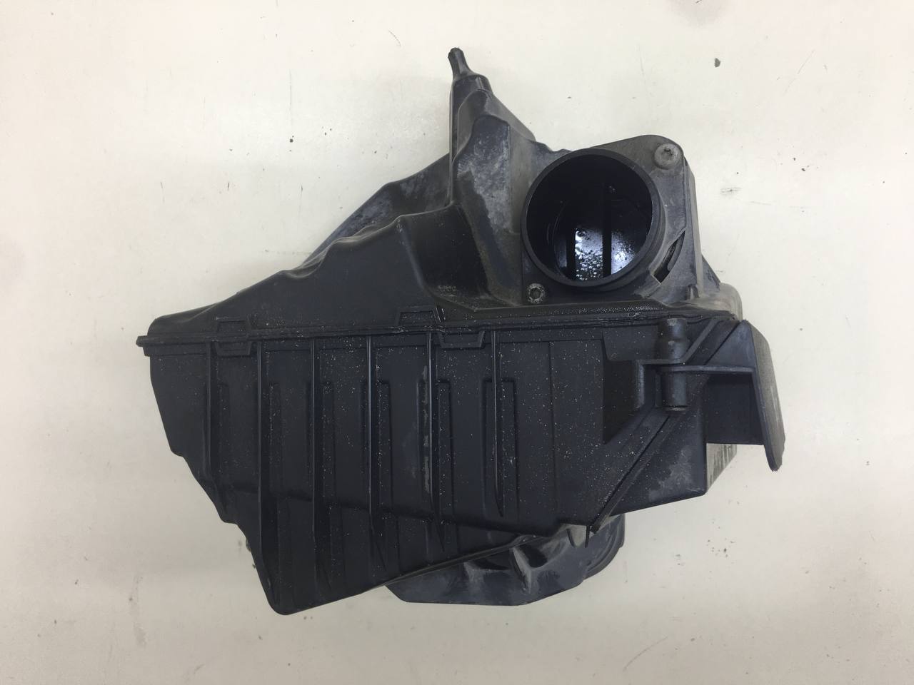 Корпус воздушного фильтра Renault Megane (3) 2009-2016