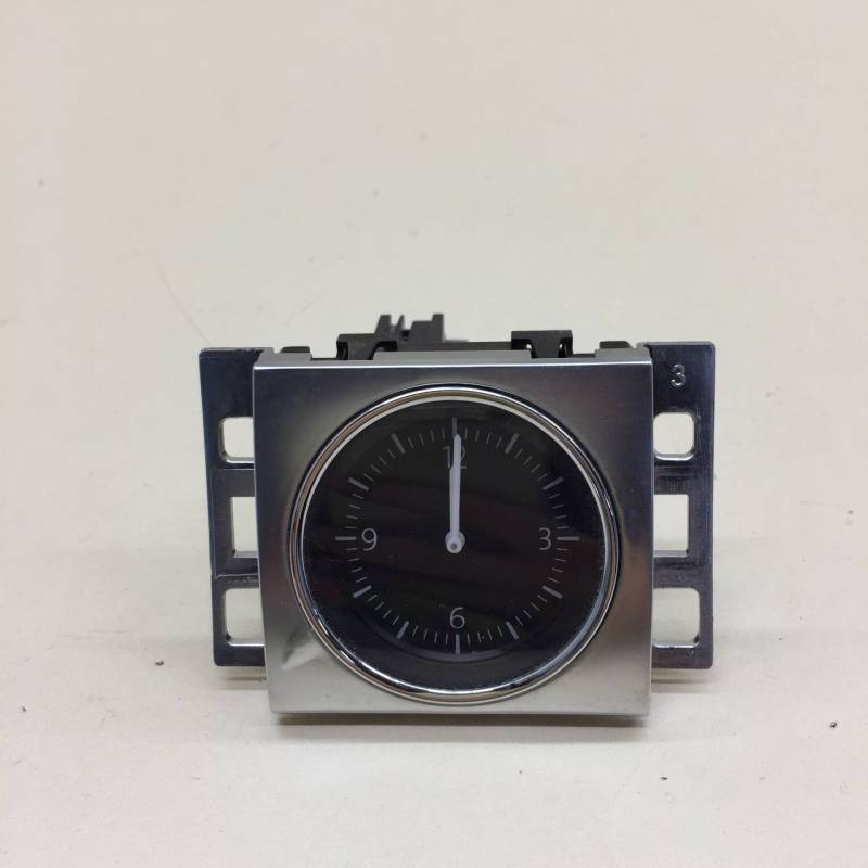 Часы Volkswagen Passat B7 2011-2015