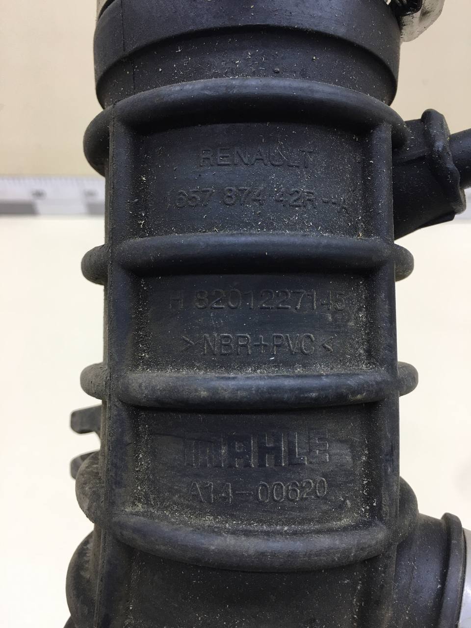 Патрубок воздушного фильтра Renault Megane (3) 2009-2016