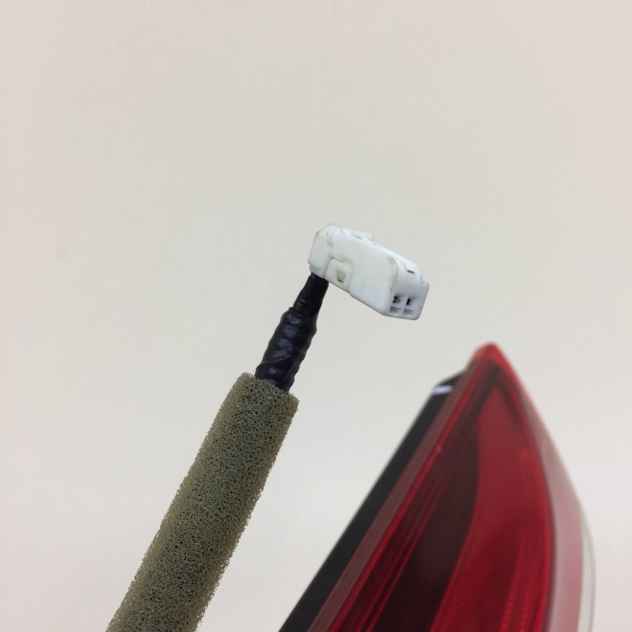 Фонарь задний внутренний левый Honda Fit (GP,GK) 2013-2020