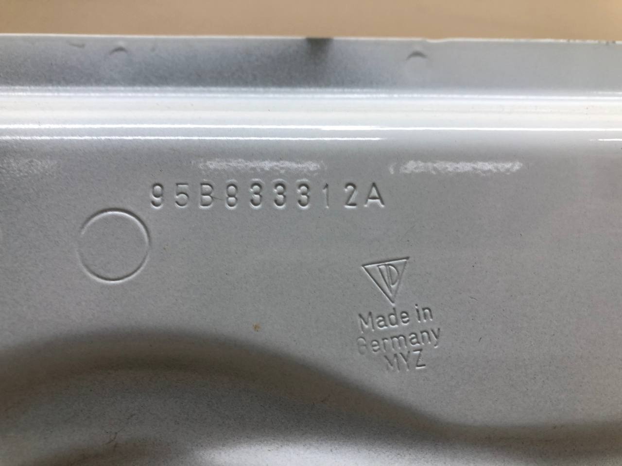 Дверь задняя правая Porsche Macan 2013>