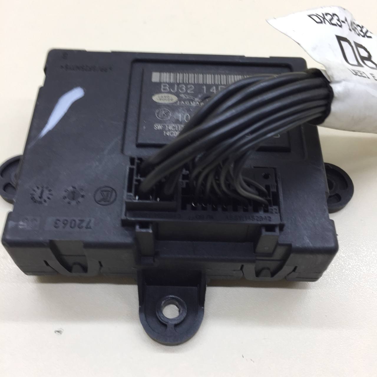 Блок комфорта Jaguar XF 2007-2015