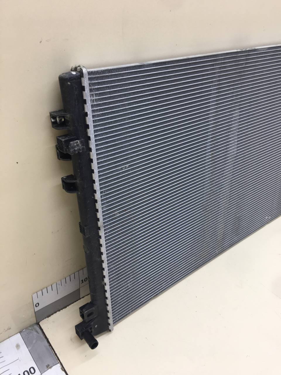 Радиатор охлаждения двигателя Changan UNI-T 2023>