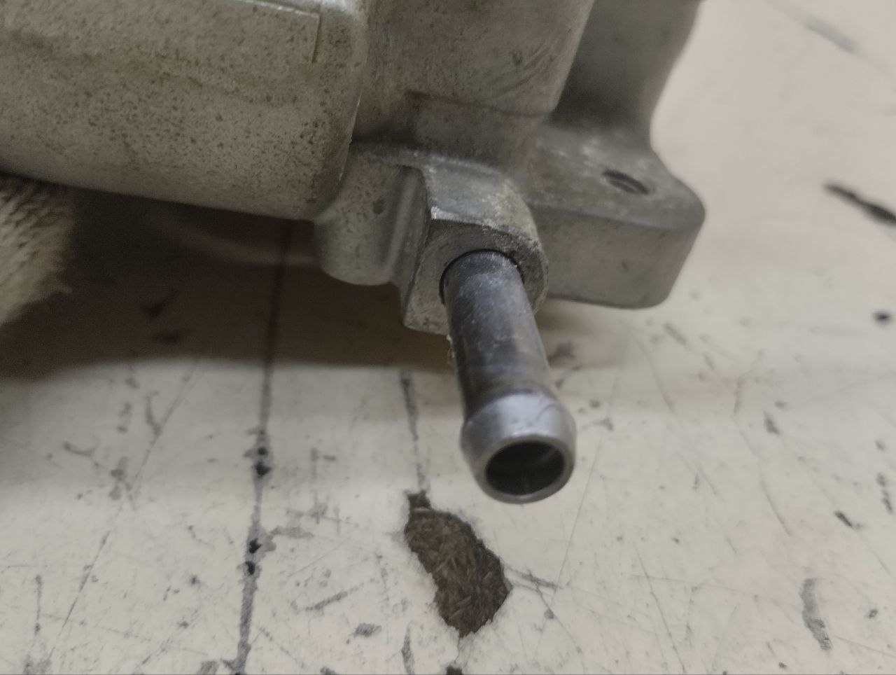 Заслонка дроссельная электрическая Hyundai Equus 2009-2016