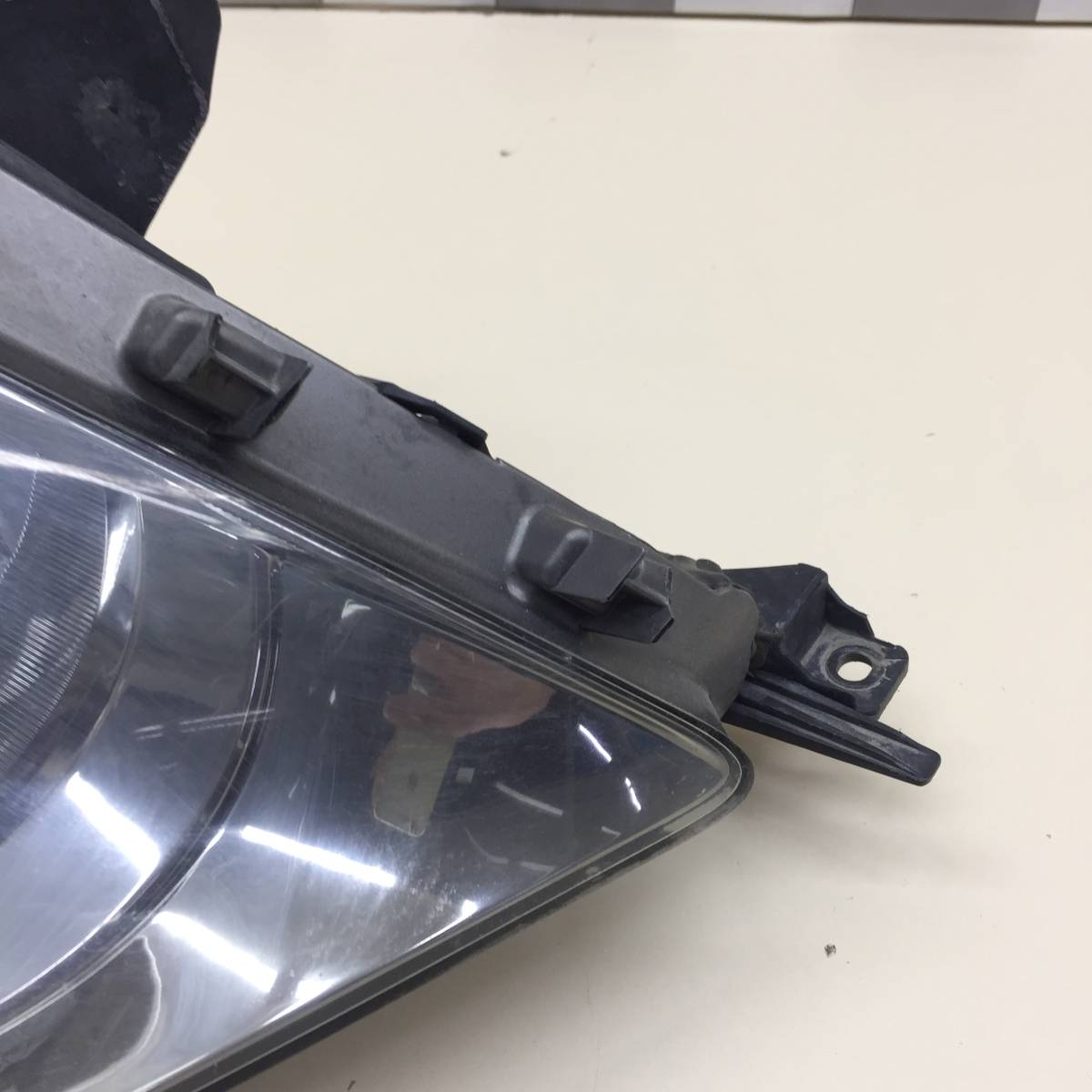 Фара правая Lexus LX570 (J200) 2007-2015