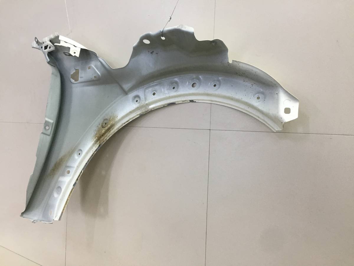 Крыло переднее левое Mini Cooper 2000>