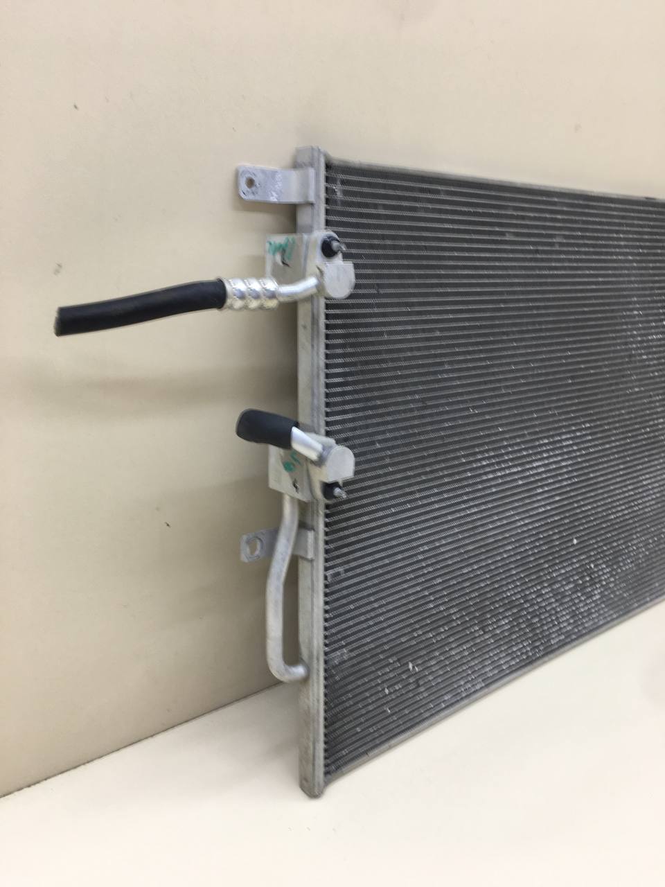 Радиатор кондиционера (конденсер) Jetour Dashing 2022>