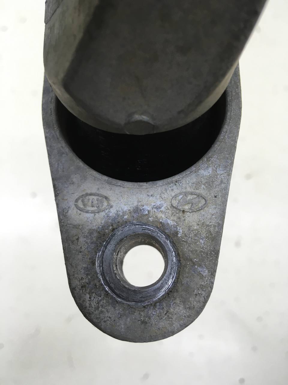 Опора двигателя задняя Hyundai Santa Fe (TM) 2018-2022