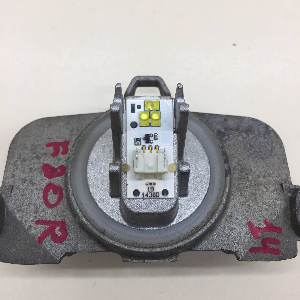 Блок ксеноновой лампы BMW 3-series F30/F31 2011>