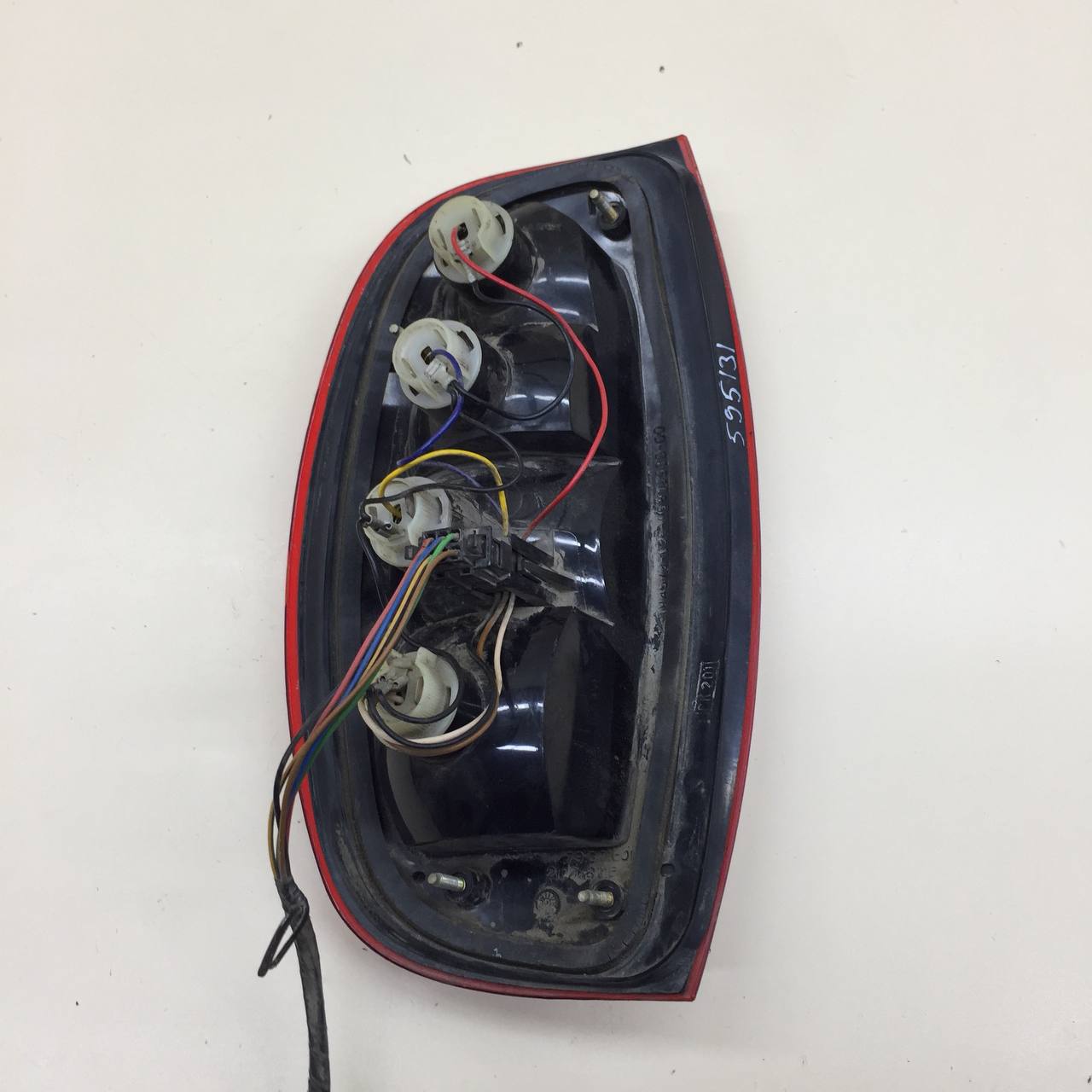 Фонарь задний правый Chevrolet Niva 2002-2009