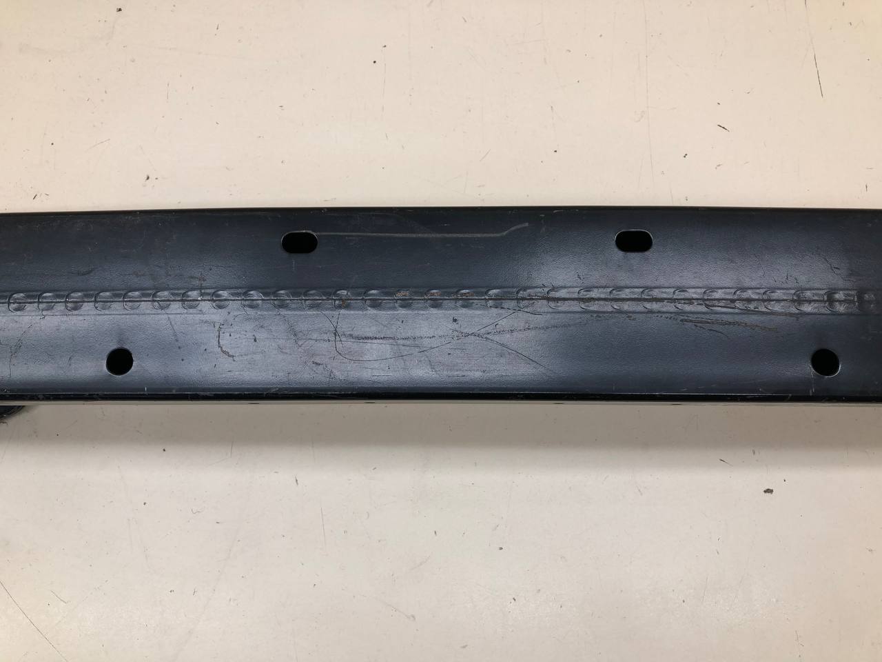 Усилитель заднего бампера Subaru B9 Tribeca (WX/W10) 2004-2008