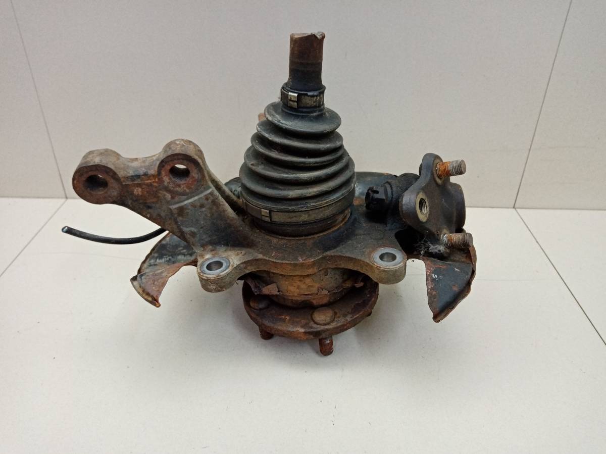 Кулак поворотный передний правый Toyota Allion (T240) 2001-2007