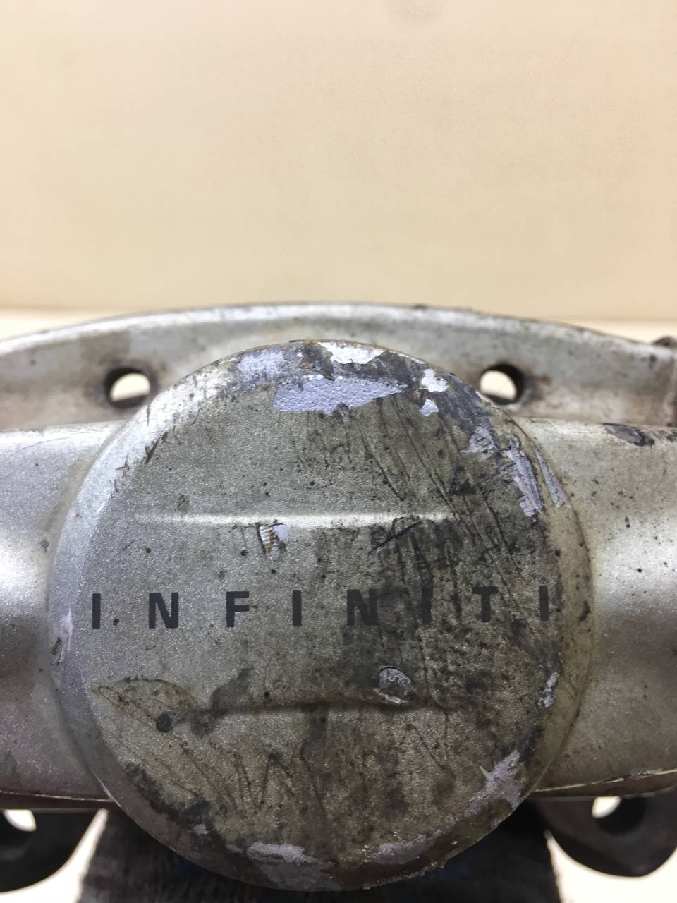 Суппорт задний левый Infiniti Q50 (V37) 2014-2021