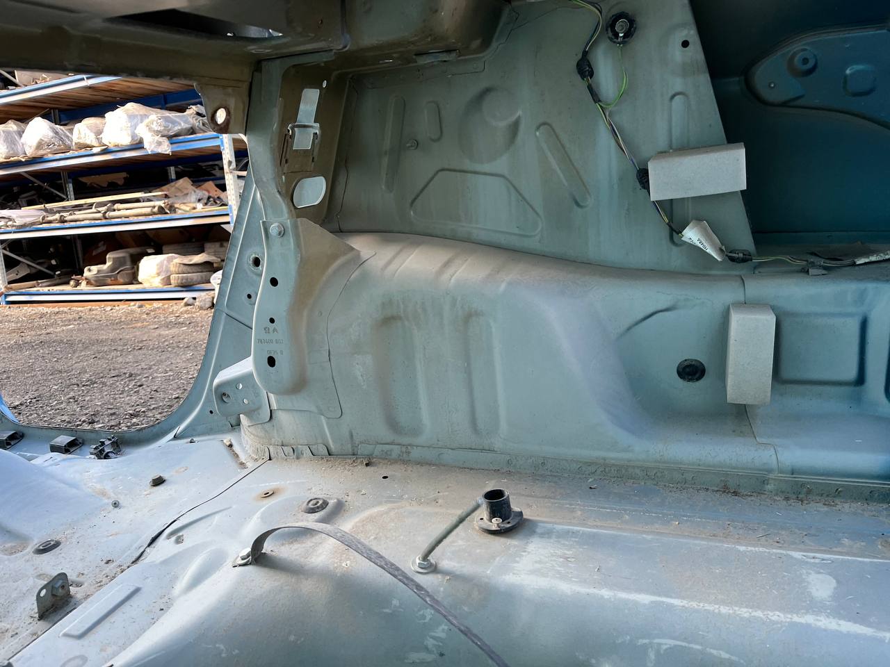 Крыло заднее правое Citroen C-Elysee 2012-2017