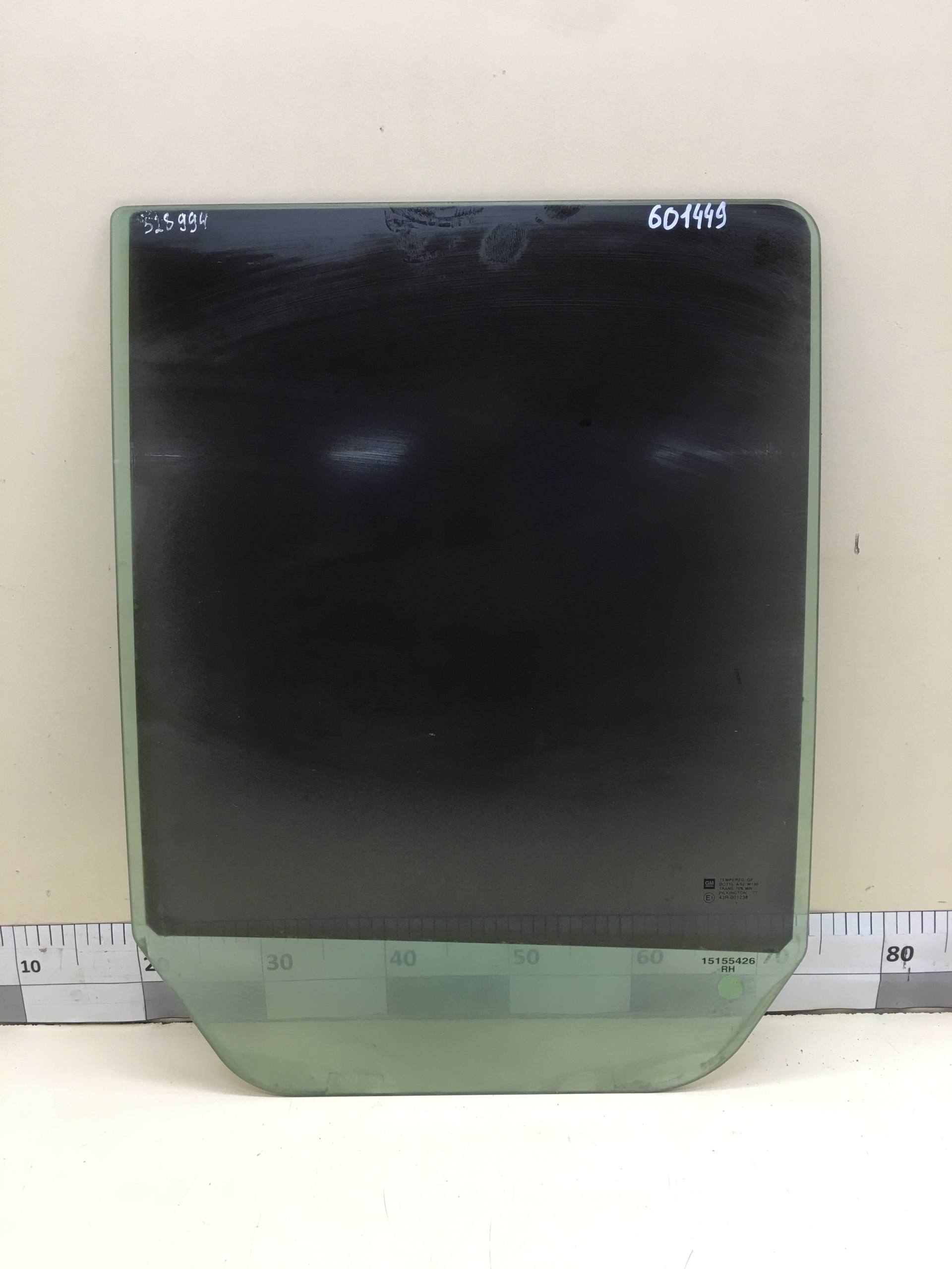 Стекло двери задней правой Chevrolet TrailBlazer (GMT360) 2001-2010