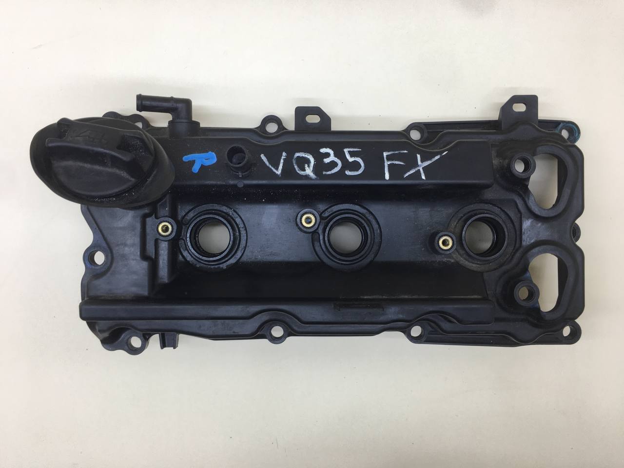 Крышка головки блока (клапанная) Infiniti FX/QX70 (S50) 2008-2017