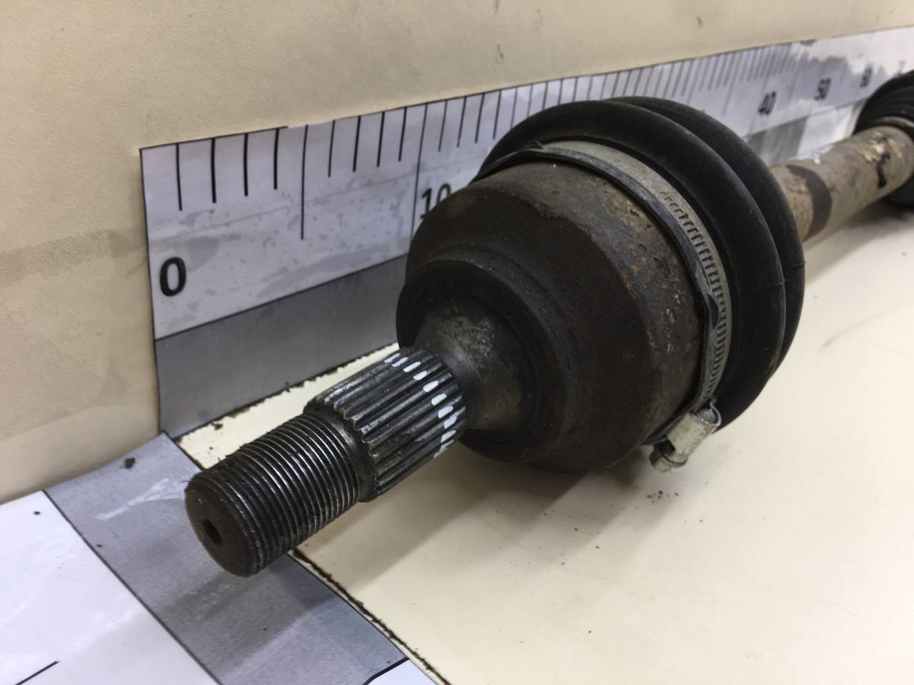 Полуось передняя правая Peugeot 308 2007>