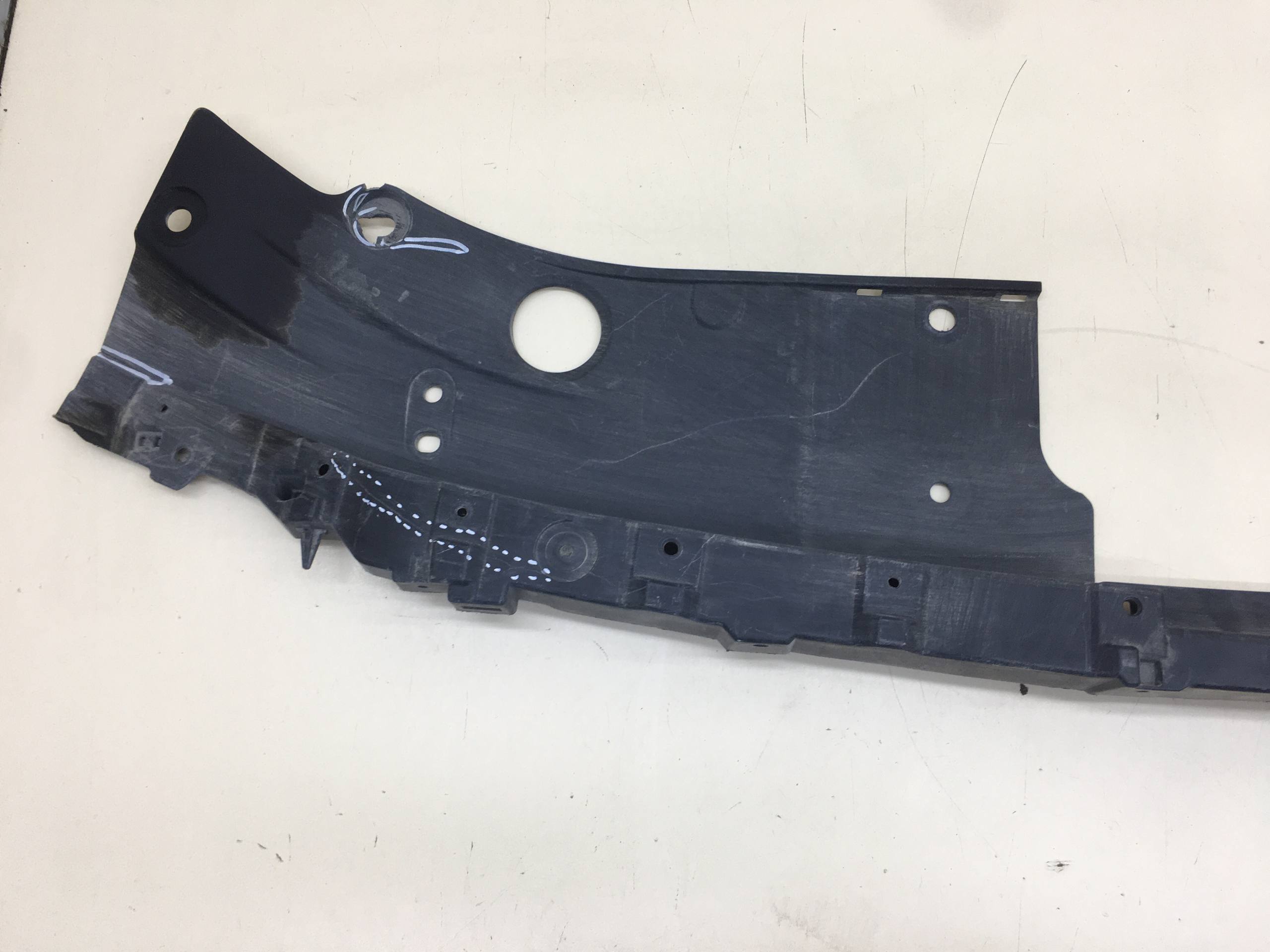 Кожух замка капота Mazda CX-5 (KF) 2017>