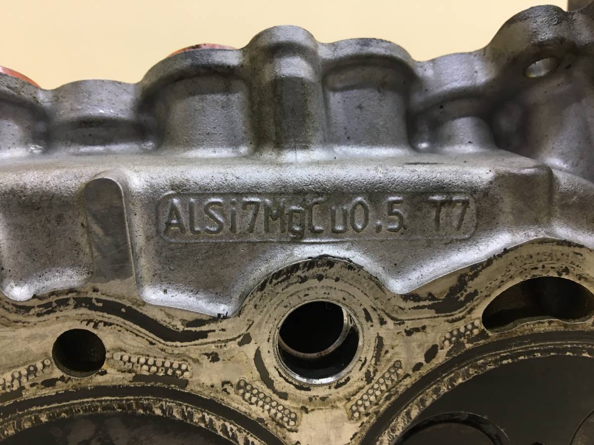 Головка блока цилиндров Jaguar XE (760) 2014-2021