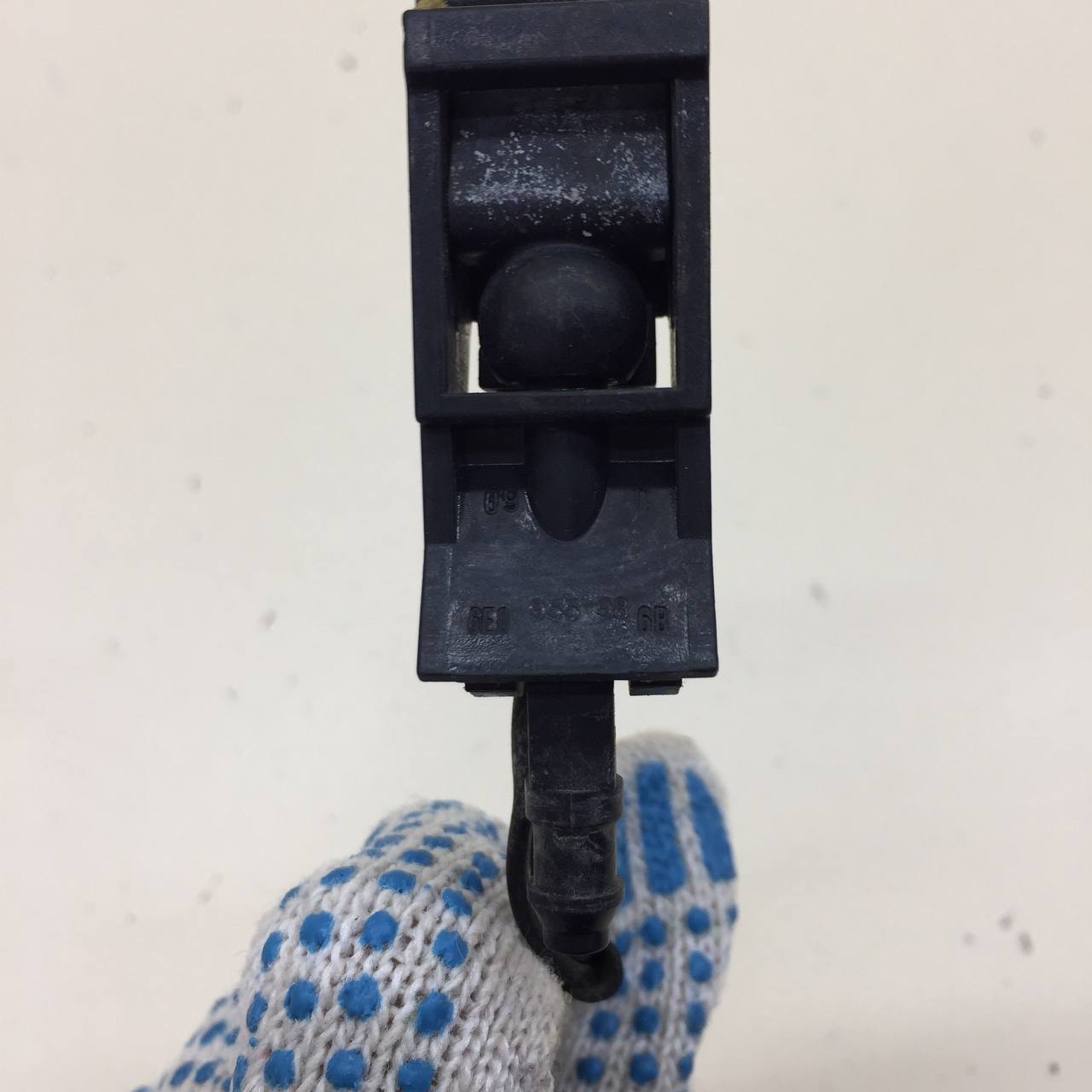 Форсунка омывателя лобового стекла Skoda Rapid 2012-2020