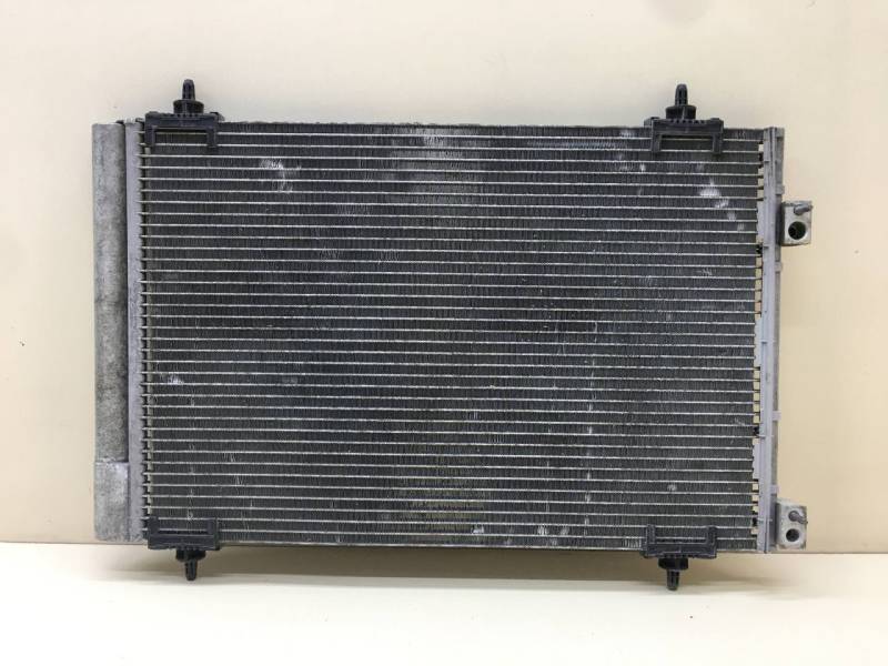 Радиатор кондиционера (конденсер) Peugeot 308 2007>