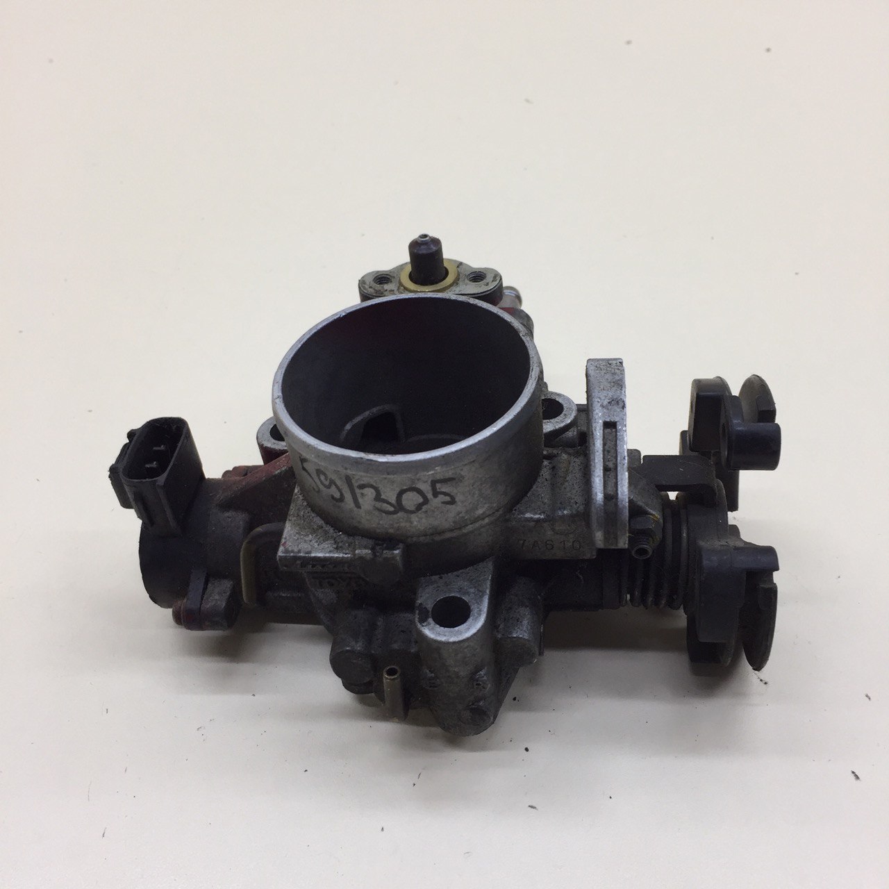 Заслонка дроссельная механическая Toyota Camry (SV30) 1990-1994