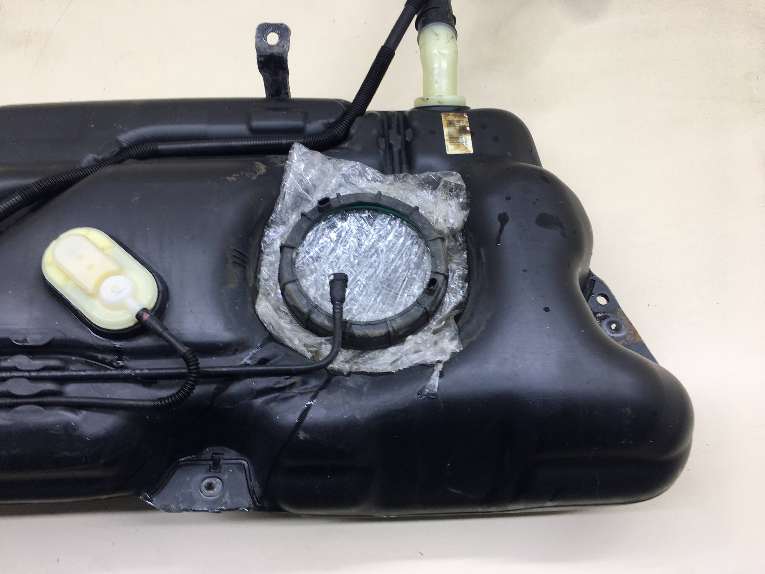 Бак топливный Peugeot 208 2012>