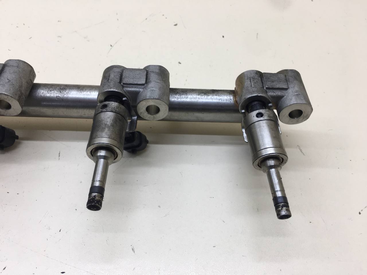 Рейка топливная (рампа) Jaguar XF 2007-2015