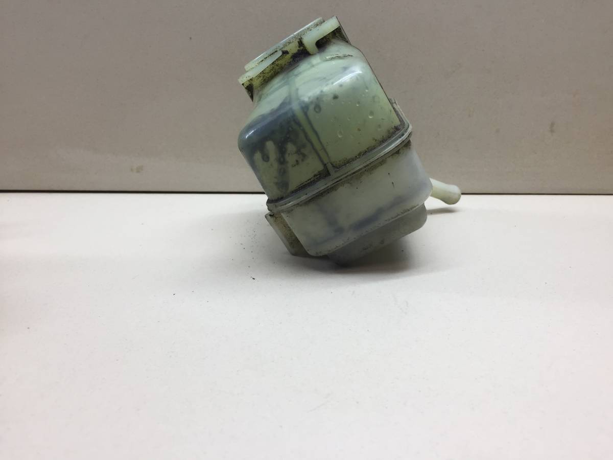 Бачок гидроусилителя Toyota Avensis (T250) 2003-2009