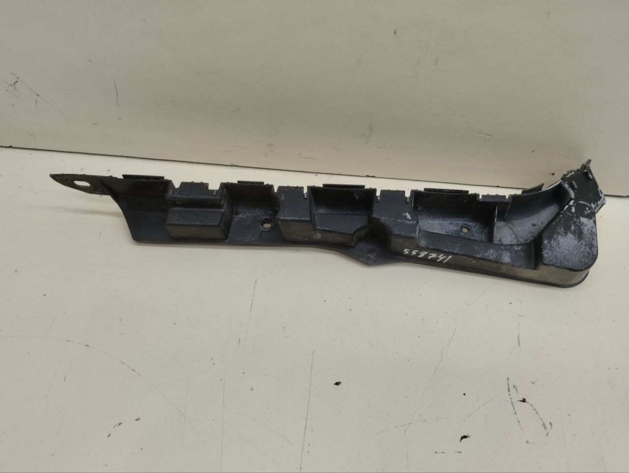 Кронштейн заднего бампера левый Renault Symbol (2) 2008-2012